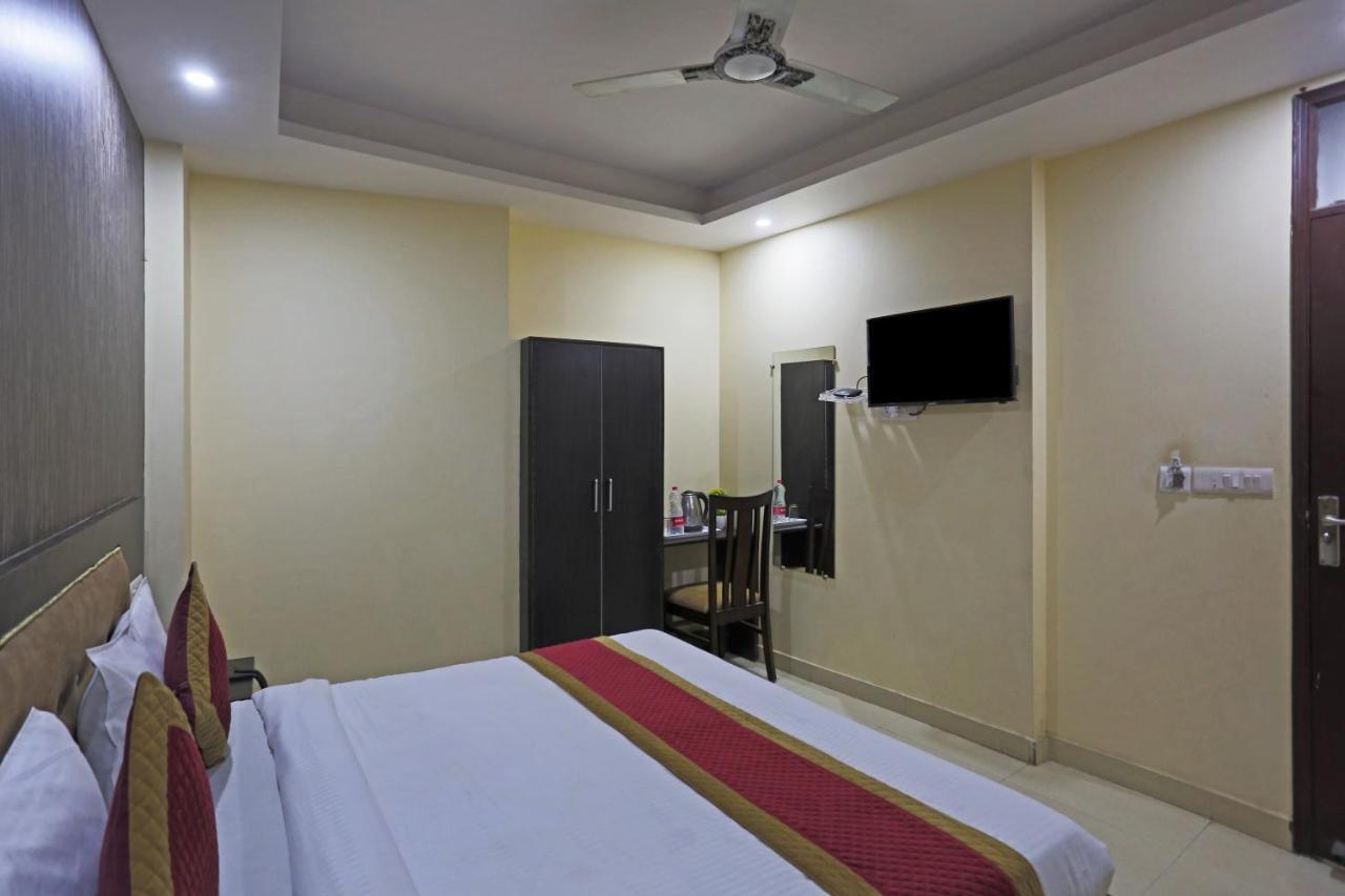Hotel Global Stay Near Delhi Airport Nova Deli Exterior foto
