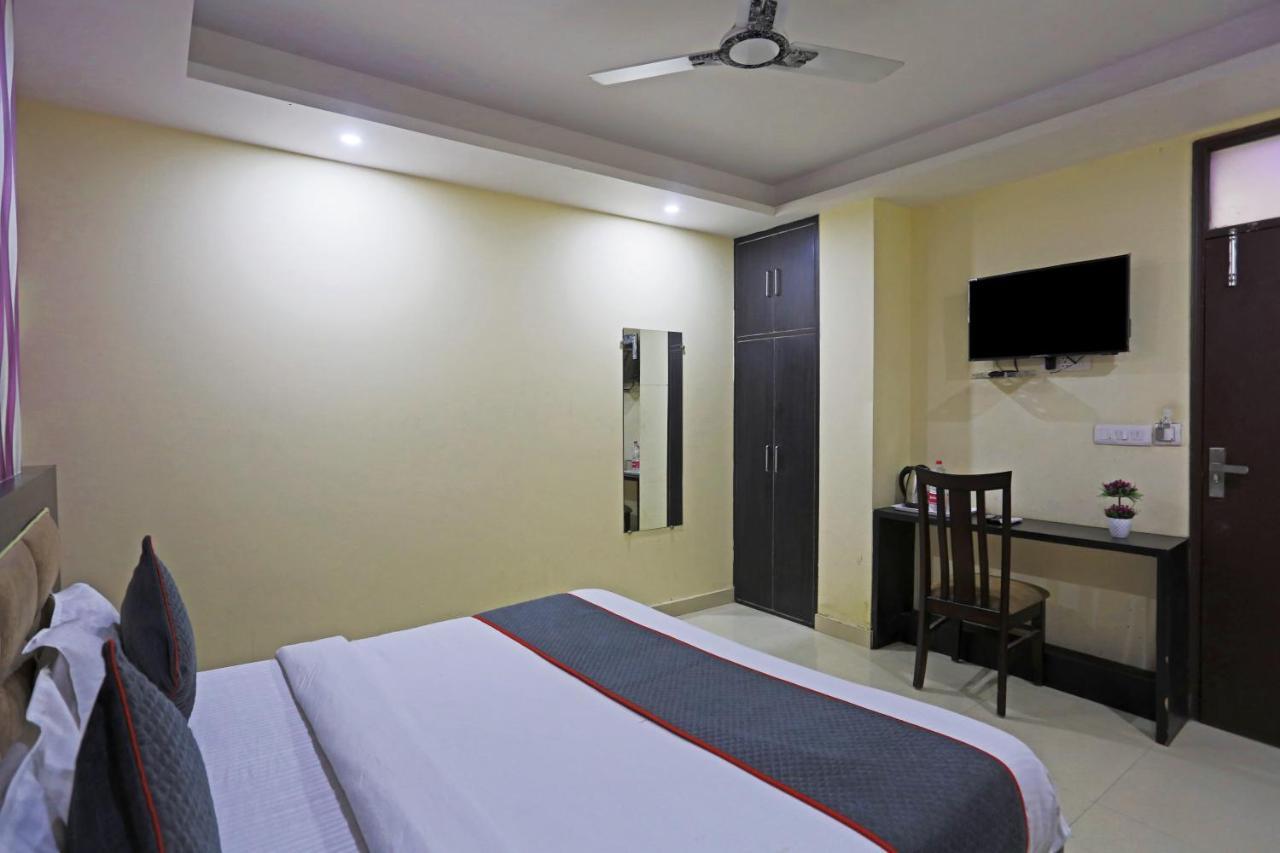Hotel Global Stay Near Delhi Airport Nova Deli Exterior foto