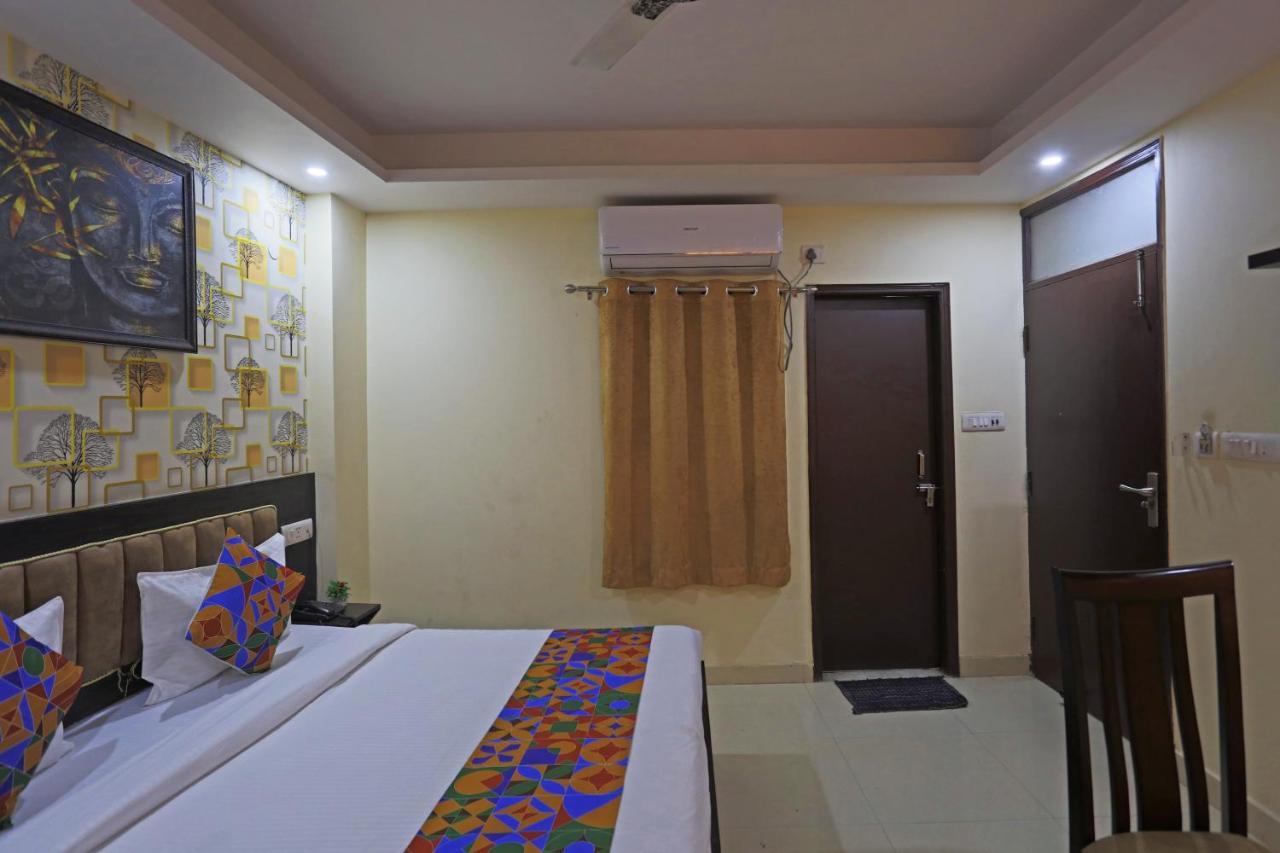 Hotel Global Stay Near Delhi Airport Nova Deli Exterior foto